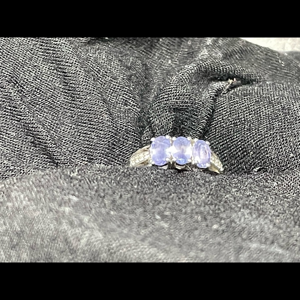 Tanzanite ring size.